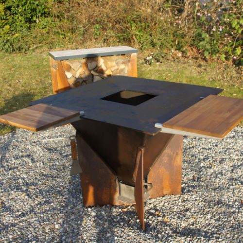 Anstecktisch gross und klein